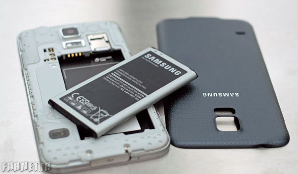 Galaxy-S5-removable-battery