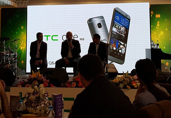 Htc-One-M9-Unveiled-in-Iran-10