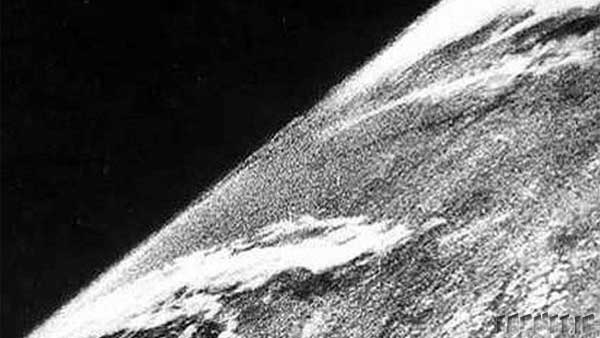 اولین عکس ماهواره‌ای از زمین