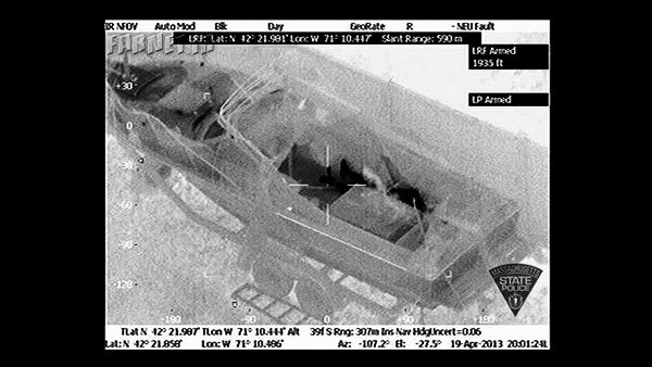 the-crazy-accurate-thermal-images-that-saw-dzokhar-tsarnaev-through-a-boat-tarp-02
