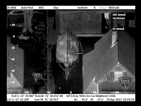 the-crazy-accurate-thermal-images-that-saw-dzokhar-tsarnaev-through-a-boat-tarp-04