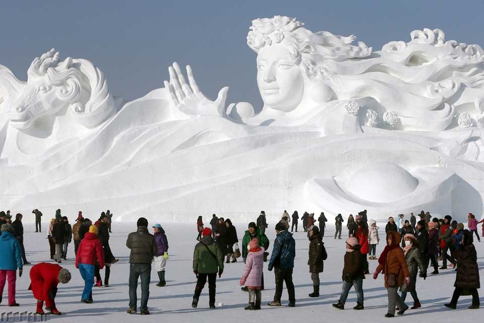 Harbin-International-Snow-Sculpture-Art-Expo-04