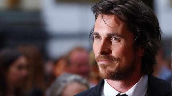 christian-bale-the-stand-640x360