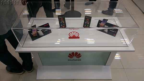 Huawei-Official-Store-in-Charsoo-05