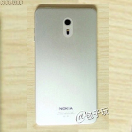 Here-is-the-Nokia-C1---real-life-images-of-Nokias-first-real-Android-smartphone-appear