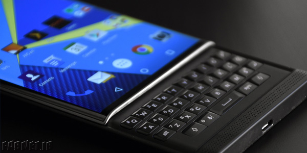 Blackberry-priv-edge