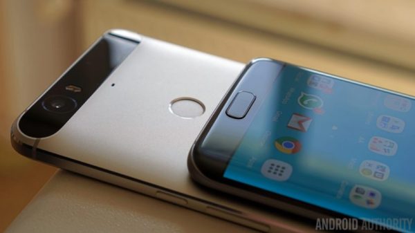 Nexus-6P-vs-Samsung-Galaxy-S7-Edge-fingerprint-scanners-840x472