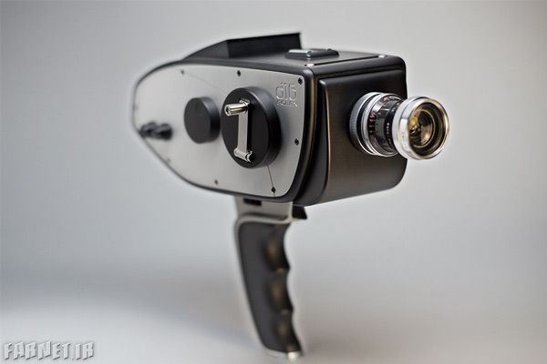 old-16mm-moviemaking-camera