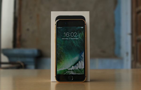 24k-gold-plated-iphone-7-3