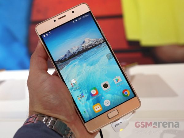 The Lenovo P2 is a 5.5 midranger, the 4.5 A Plus can be had for €69 (1)