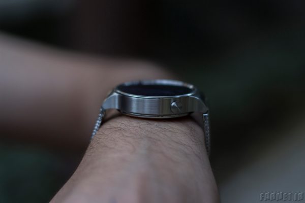 huawei-watch-review-thickness
